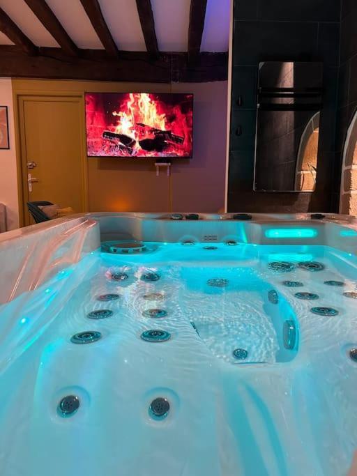 L'Etreinte, Gite De Charme Avec Jacuzzi Interieur Et Sauna Guéméné-sur-Scorff Eksteriør bilde